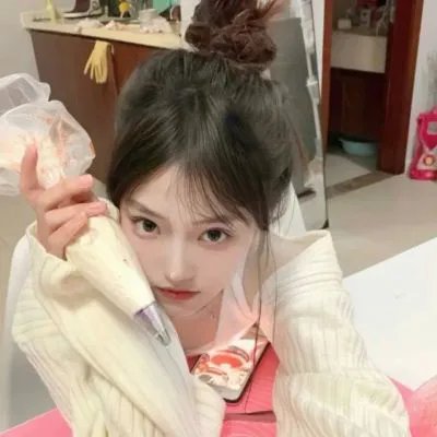 落花离人照君心